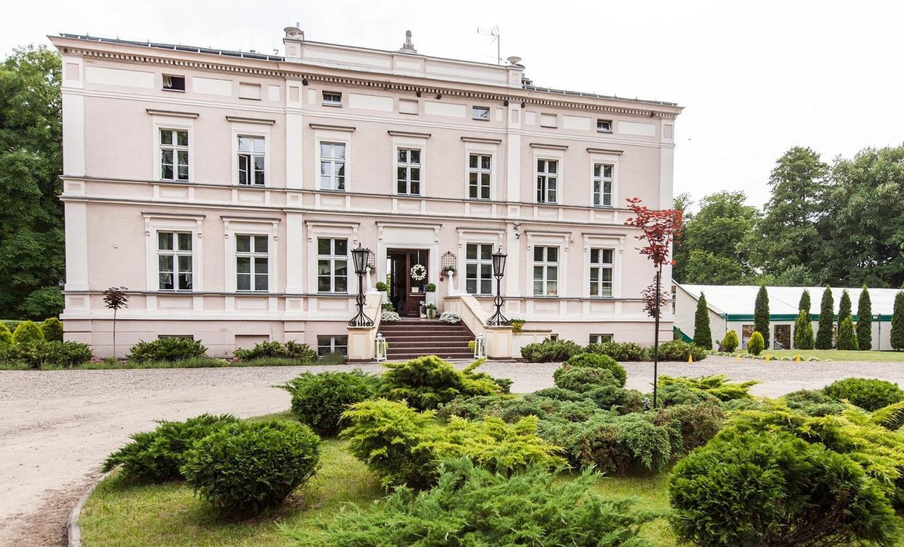 Palac Bialokosz Hotel ภายนอก รูปภาพ
